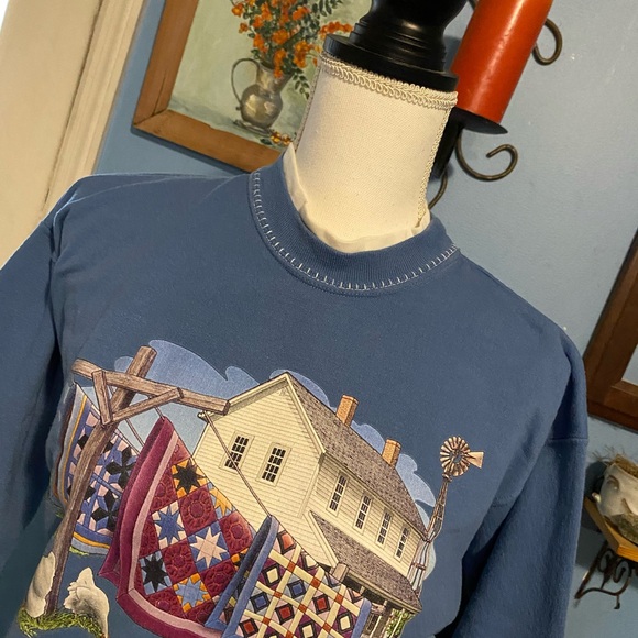 Hanes Comfortable, Amish Country, Sweatshirt - Picture 2 of 10